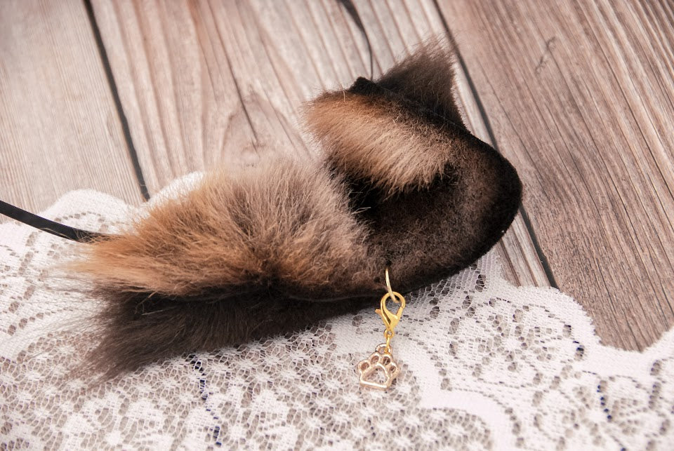 *PENDING* BEST OFFER Realistic Wolf Pup